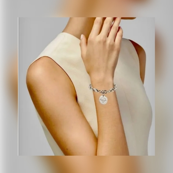 Tiffany & Co. Jewelry - Tiffany & Co. Return to Tiffany Round Tag Bracelet